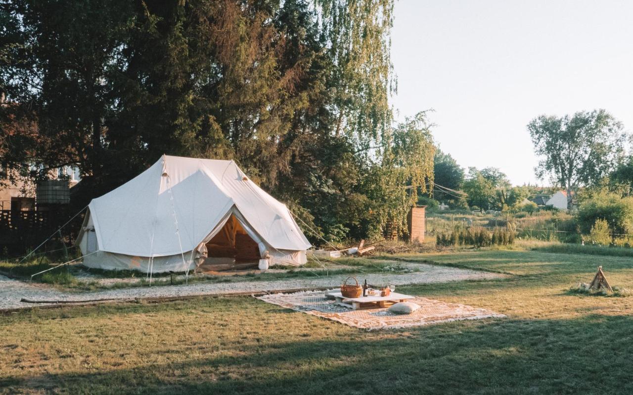 Bozsky Glamp Valtice Exterior foto